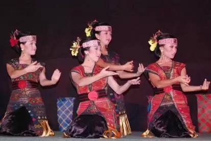 tari_tor_tor